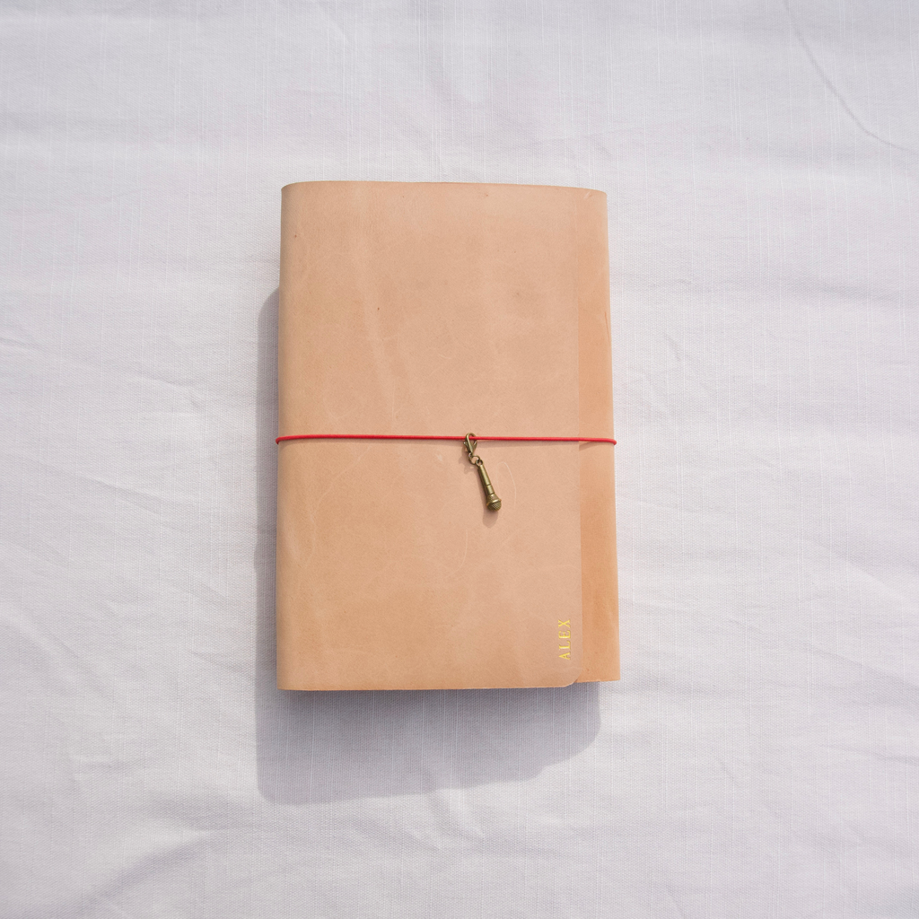 Natural Vachetta-style A5 Slim Trifold (feat. Moleskine)